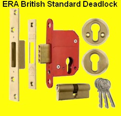 AN ERA BRITISH STANDARD DEAD LOCK WICH CAN BE OPENED FROM THE INSIDE WITH A TURN KNOB AND WITH A KEY FROM THE OUTSIDE. FITTED TO FIRE DOORS AND HMO PROPERTIES.